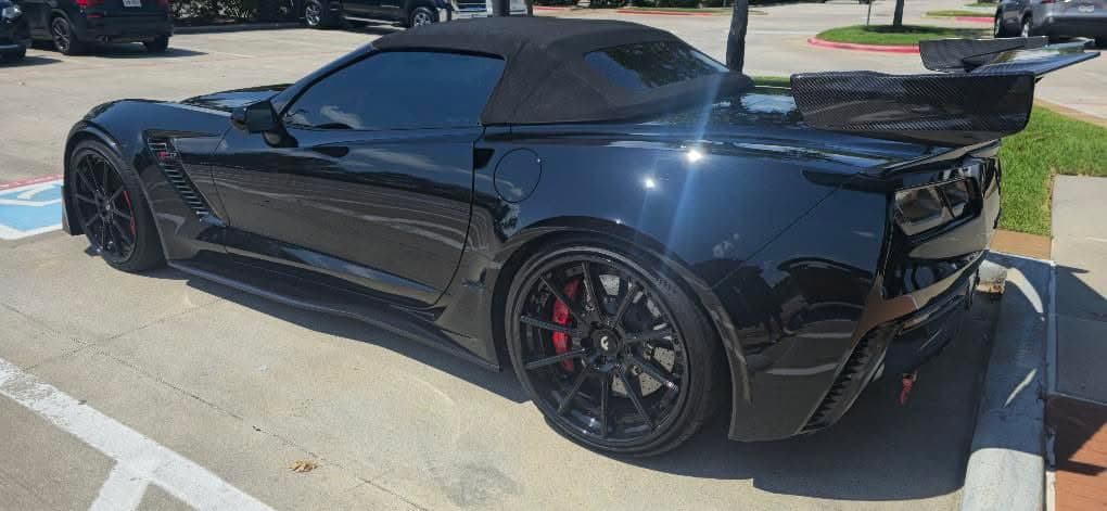 C7 convertible at HTX Chapter meet