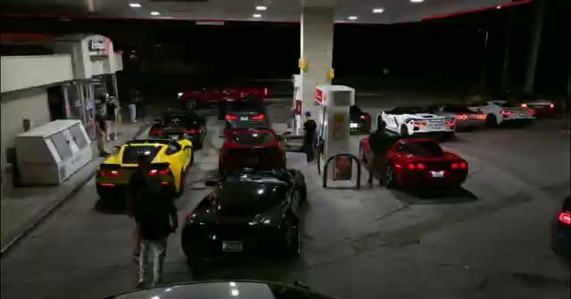Gas station cruise-in - HTX Chapter